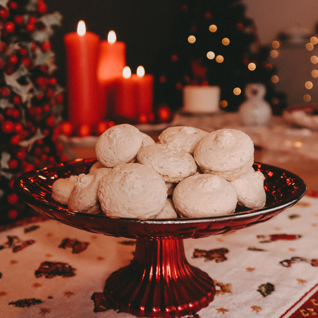 <transcy>Anise cookies</transcy>